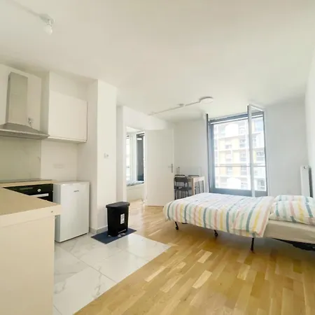 Cosy, Simple, Centrale, Easy Transport * Asnieres-sur-Seine